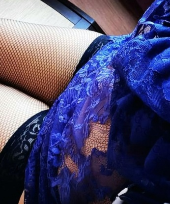 Мои услуги порадуют даже самых изысканных гурманов. 🌹💋
У меня есть чудесные возможности для осуществления ваших тайных фантазий. Разврат, страсть и кокетство - мои козыри, которыми я умело играю, чтобы удовлетворить вас полностью. 💘
Для вашего удобства я прилагаю отзывы, которые подтверждают мою профессиональность и находятся в списке фото в Москве. 😉💕
Встречи со мной проходят в уютной обстановке. Я гарантирую полную конфиденциальность и безопасность наших встреч. 🤫❤️
Мои фото настоящие и без ретуши. Вы будете приятно удивлены моей естественной красотой и шармом. Это то, что вы давно искали! 📸✨
Оставьте все заботы, отдайтесь моим мягким рукам и искусству наслаждения. Ваше удовольствие - моя главная цель. Жду вашего звонка! 📞💖 Алина